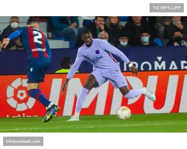 实时：莱万特获得点球，但VAR回看后主裁取消判罚。